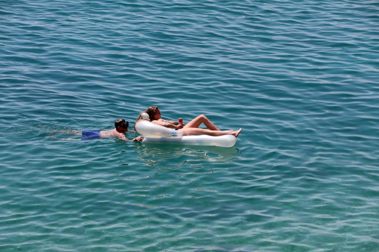 Kostrena: Plaža Nova voda puna kupača
