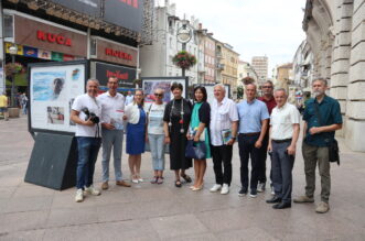 Retrospektivna-izlozba-Odlucujuci-trenutak-2 Retrospektivna-izlozba-Odlucujuci-trenutak-2