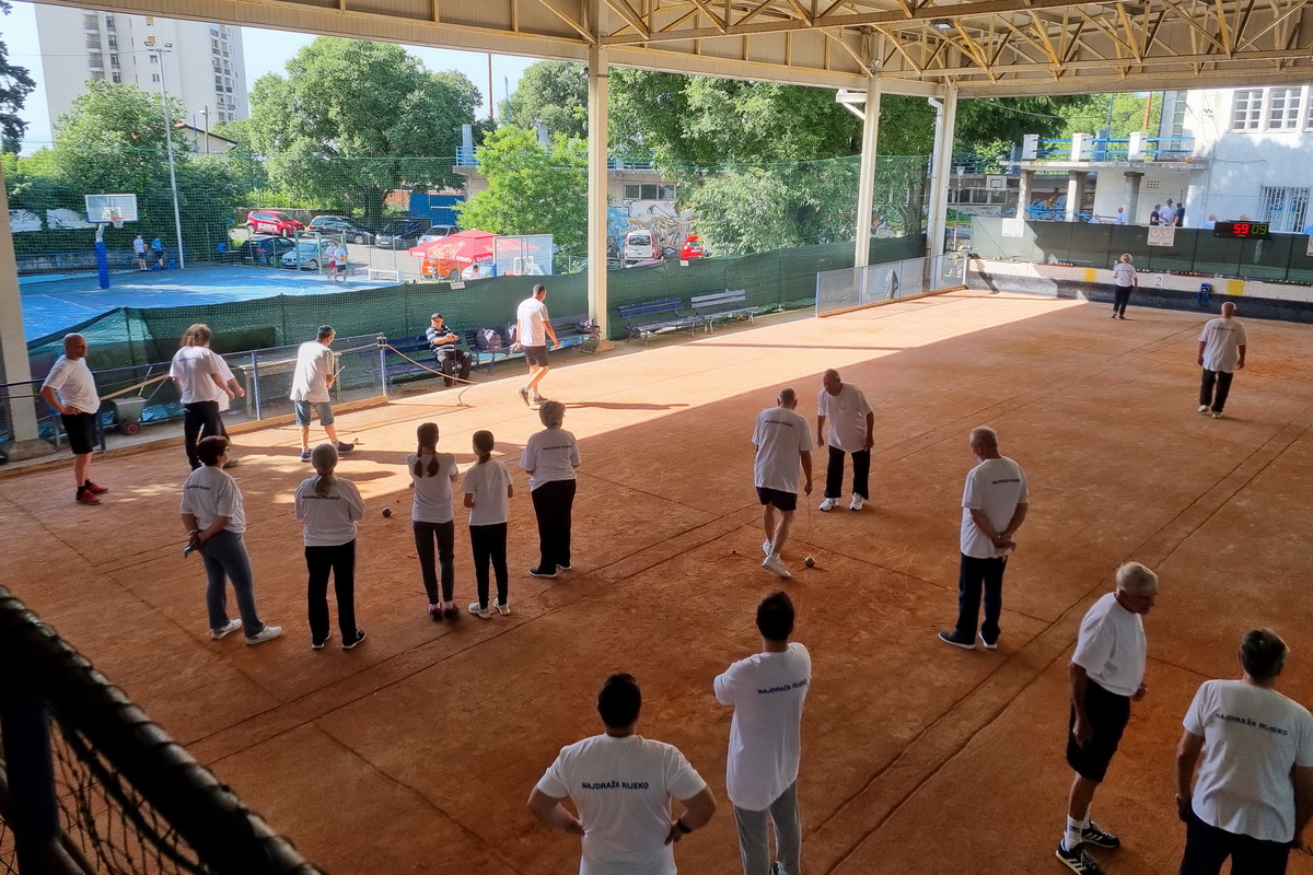Sportski-susreti-mjesnih-odbora-boćanje-1