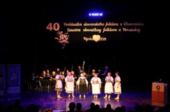 matica slovacka folklor (4) matica slovacka folklor (4)