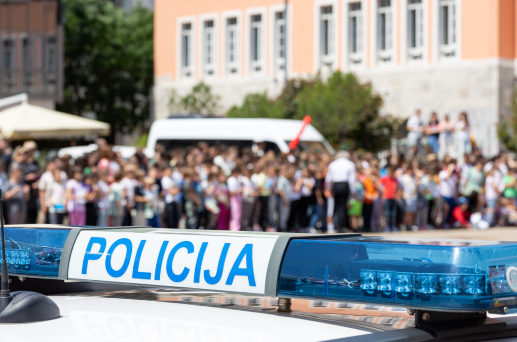 postani -Policajac-policajka– Dan otvorenih vrata policija-2 postani -Policajac-policajka– Dan otvorenih vrata policija-2