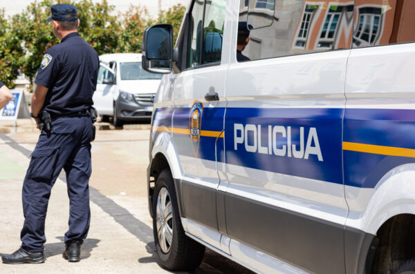 postani -Policajac-policajka– Dan otvorenih vrata policija-26