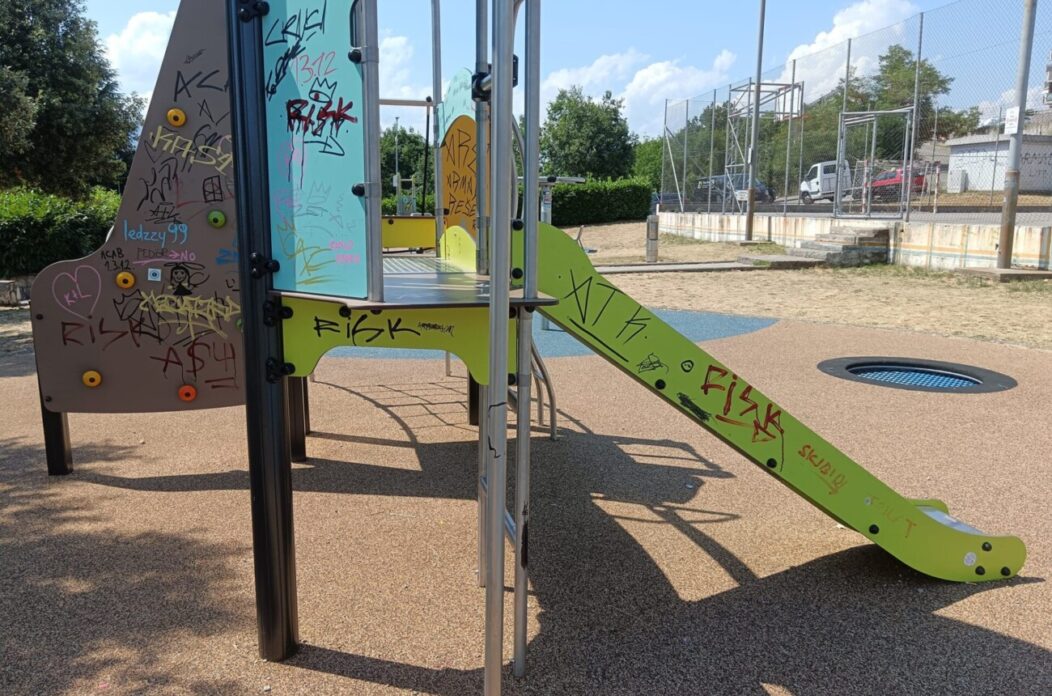 kastav igraliste vandalizam kastav igraliste vandalizam