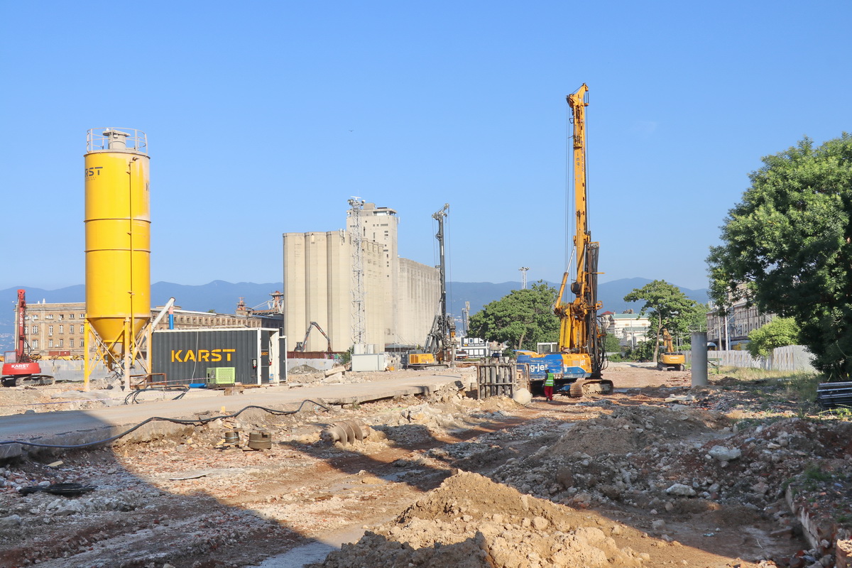 Gradilište-kompleksa-Zapadna-Žabica-lipanj-2024-2 Gradilište-kompleksa-Zapadna-Žabica-lipanj-2024-2