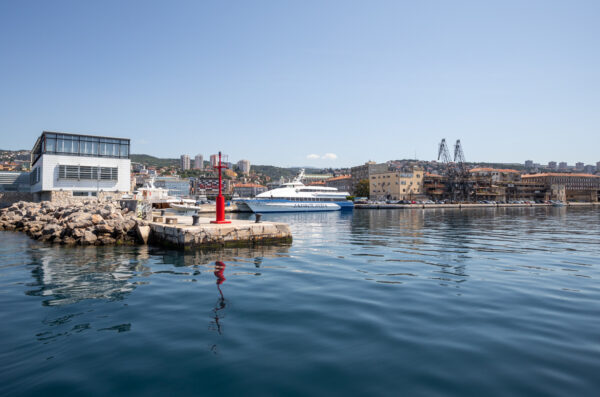 Ilustrativna Kapetanija Rijeka Port baroš-7