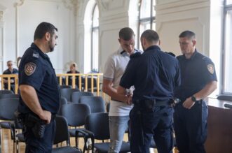 Osijek: Suđenje policajcu Marku Smažilu za ubojstvo Mihaele Berak Osijek: Suđenje policajcu Marku Smažilu za ubojstvo Mihaele Berak