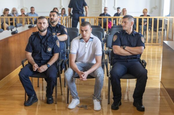 Osijek: Suđenje policajcu Marku Smažilu za ubojstvo Mihaele Berak
