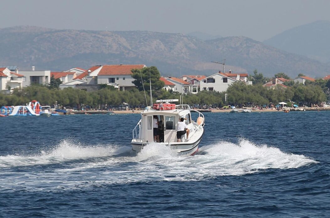 Vodice: Lučka kapetanija provodi akciju pojačanog nadzora sigurnosti plovidbe Vodice: Lučka kapetanija provodi akciju pojačanog nadzora sigurnosti plovidbe