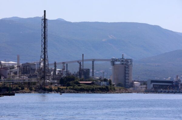 Rijeka: INA rafinerija nafte u Urinju Rijeka: INA rafinerija nafte u Urinju