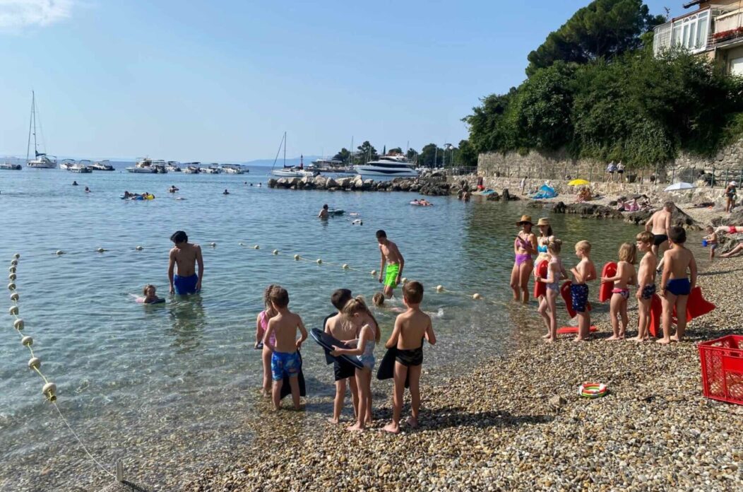 ŠKOLA PLIVANJA OPATIJA 12 ŠKOLA PLIVANJA OPATIJA 12