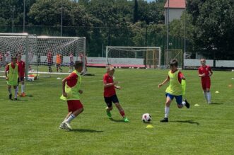 nk pomorac liverpool kamp nogomet djeca (4) nk pomorac liverpool kamp nogomet djeca (4)