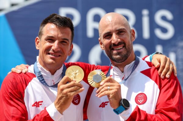 Pariz: Braća Sinković osvojila zlato na Olimpijskim igrama u dvojcu bez kormilara