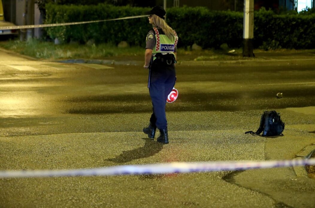 Zagreb: Automobilom usmrtio pješaka i pobjegao, policija blokirala Av. Većeslava Holjevca Zagreb: Automobilom usmrtio pješaka i pobjegao, policija blokirala Av. Većeslava Holjevca