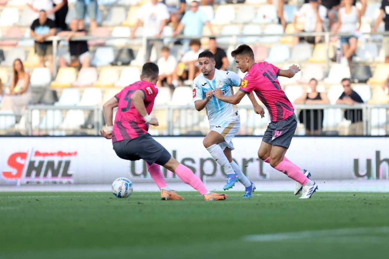 Rijeka i Lokomotiva sastali se u 1. kolu SuperSport HNL-a Rijeka i Lokomotiva sastali se u 1. kolu SuperSport HNL-a