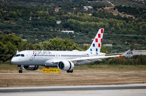 Kaštel Štafilić: Doček novog aviona u floti Croatia Airlinesa Airbus A220 na redovnoj liniji Zagreb – Split