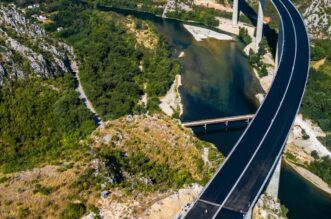 Čapljina: Kamioni testirali most “Hercegovina” na dionici Počitelj – Zvirovići Čapljina: Kamioni testirali most “Hercegovina” na dionici Počitelj – Zvirovići