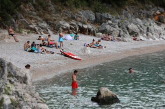 Rijeka: Rijetki kupa?i na plai Nova voda Rijeka: Rijetki kupa?i na plai Nova voda