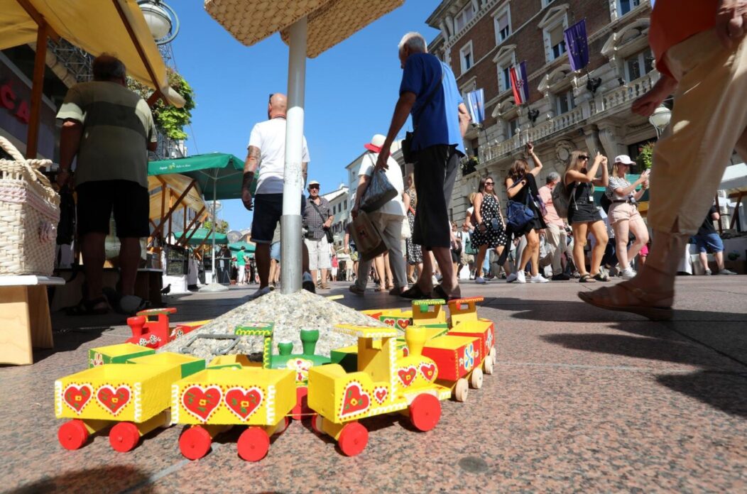 Rijeka: Manifestacija “100 % Zagorsko” na Korzu Rijeka: Manifestacija “100 % Zagorsko” na Korzu