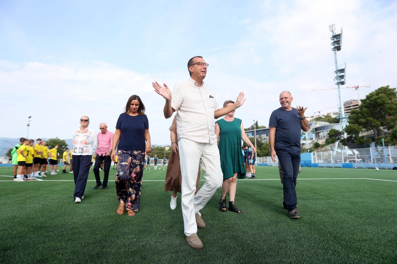Rijeka: Obilazak uređenog pomoćnog igrališta stadiona Kantrida Rijeka: Obilazak uređenog pomoćnog igrališta stadiona Kantrida