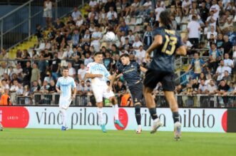 Rijeka i Dinamo sastali se u 5. kolu SuperSport HNL-a Rijeka i Dinamo sastali se u 5. kolu SuperSport HNL-a