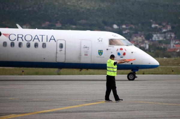 Mostar: Na zračnoj luci svečano je obilježen povratak letova na relaciji Zagreb-Mostar