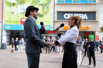 Rijeka: Dijelovi mjuzikla “Sunset Boulevard” izvedeni na Korzu