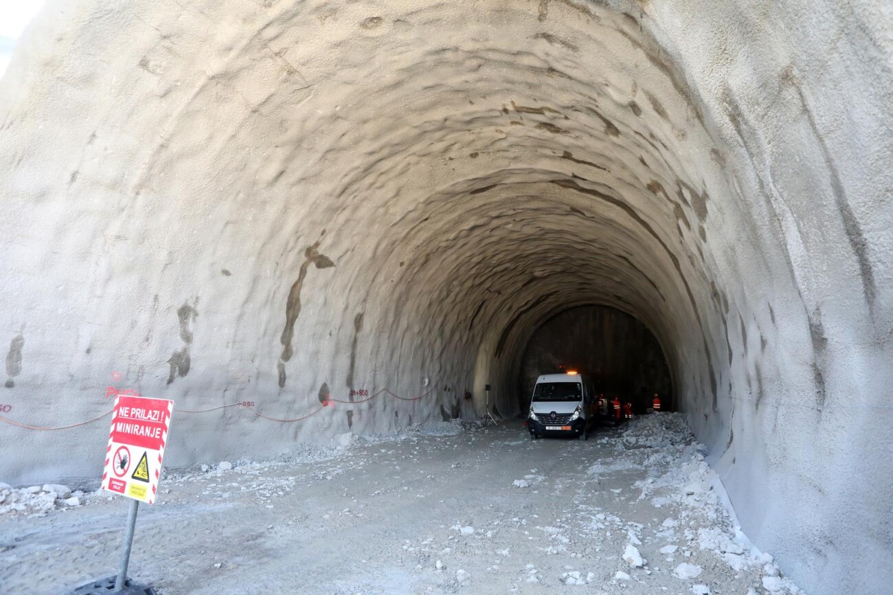 Na današnji dan 1981. u promet je pušten Tunel Učka Na današnji dan 1981. u promet je pušten Tunel Učka