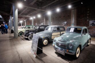 Rijeka: Izložba oldtimer automobila u Exportdrvu Rijeka: Izložba oldtimer automobila u Exportdrvu