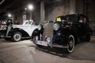 Rijeka: Izložba oldtimer automobila u Exportdrvu Rijeka: Izložba oldtimer automobila u Exportdrvu