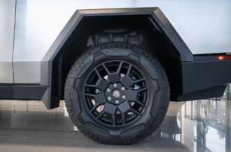 Tesla Cybertruck stigao u Hrvatsku, ali može se samo gledati Tesla Cybertruck stigao u Hrvatsku, ali može se samo gledati