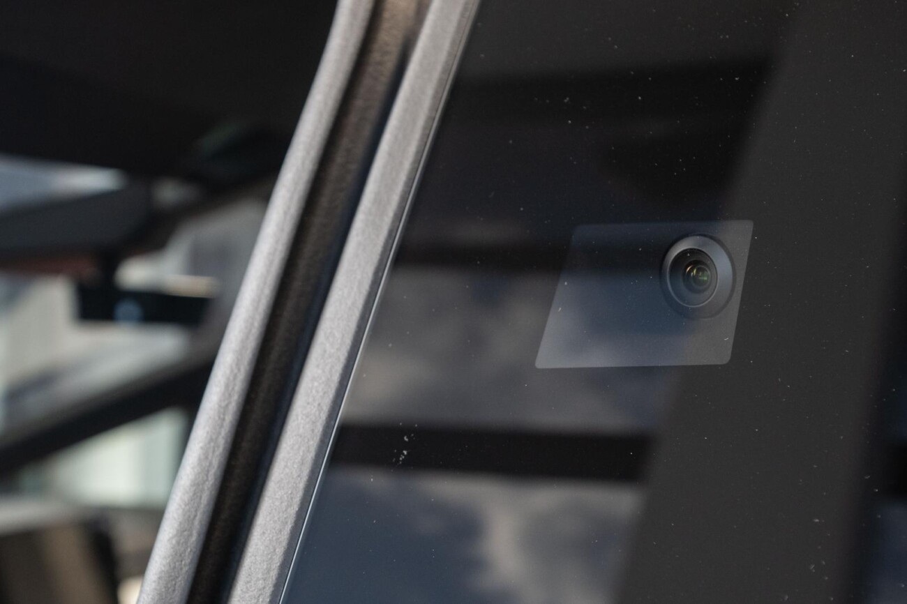 Tesla Cybertruck stigao u Hrvatsku, ali može se samo gledati Tesla Cybertruck stigao u Hrvatsku, ali može se samo gledati