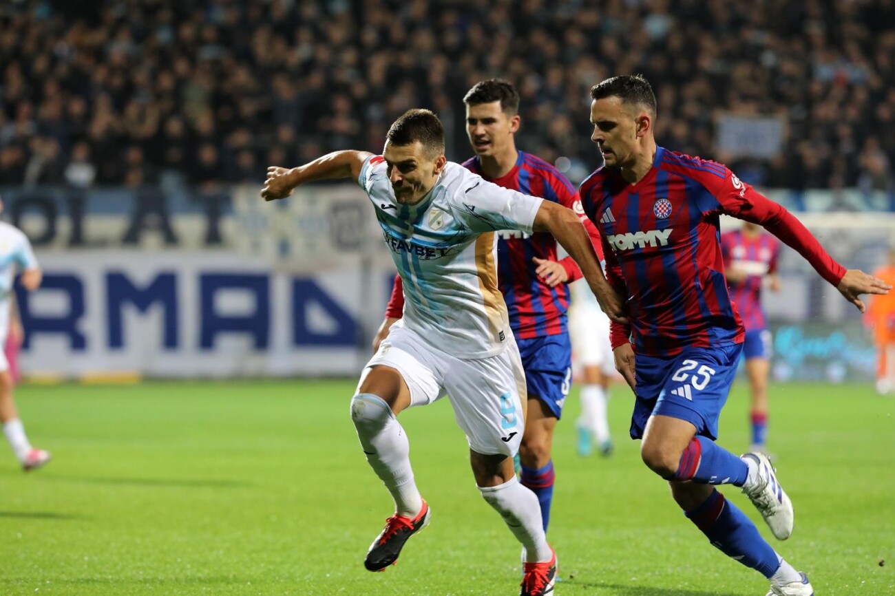 Rijeka: Rijeka i Hajduk sastali se u 8. kolu SuperSport HNL-a Rijeka: Rijeka i Hajduk sastali se u 8. kolu SuperSport HNL-a