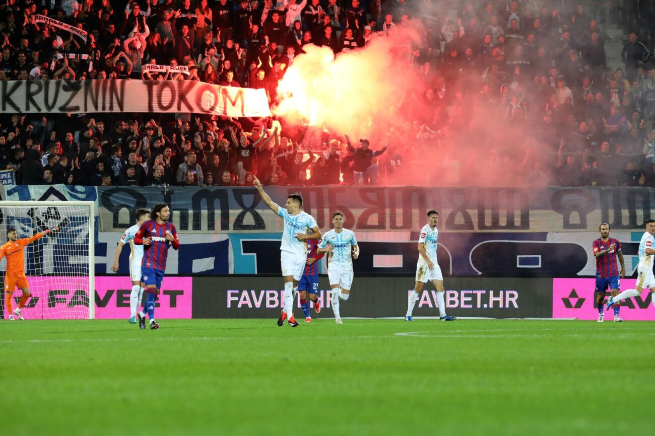 Rijeka: Rijeka i Hajduk sastali se u 8. kolu SuperSport HNL-a Rijeka: Rijeka i Hajduk sastali se u 8. kolu SuperSport HNL-a