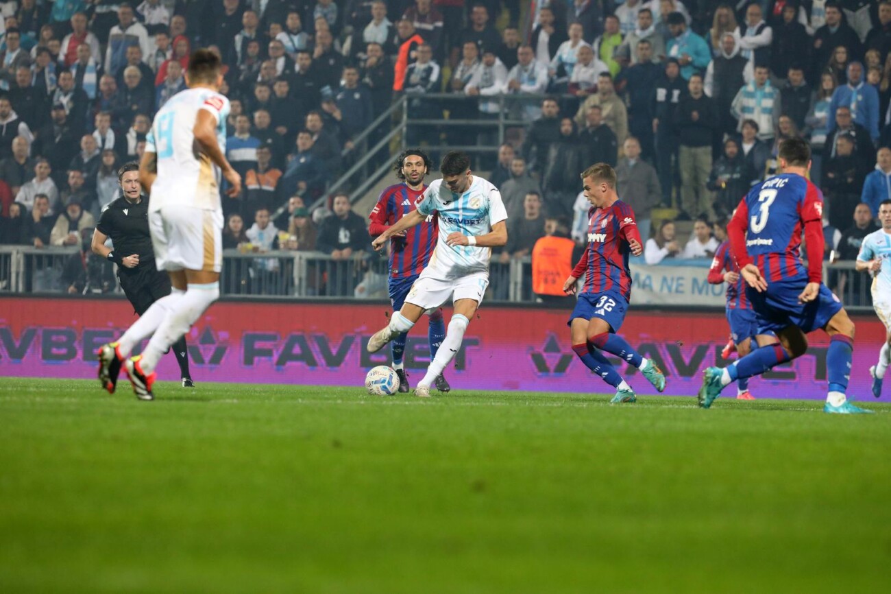 Rijeka: Rijeka i Hajduk sastali se u 8. kolu SuperSport HNL-a Rijeka: Rijeka i Hajduk sastali se u 8. kolu SuperSport HNL-a