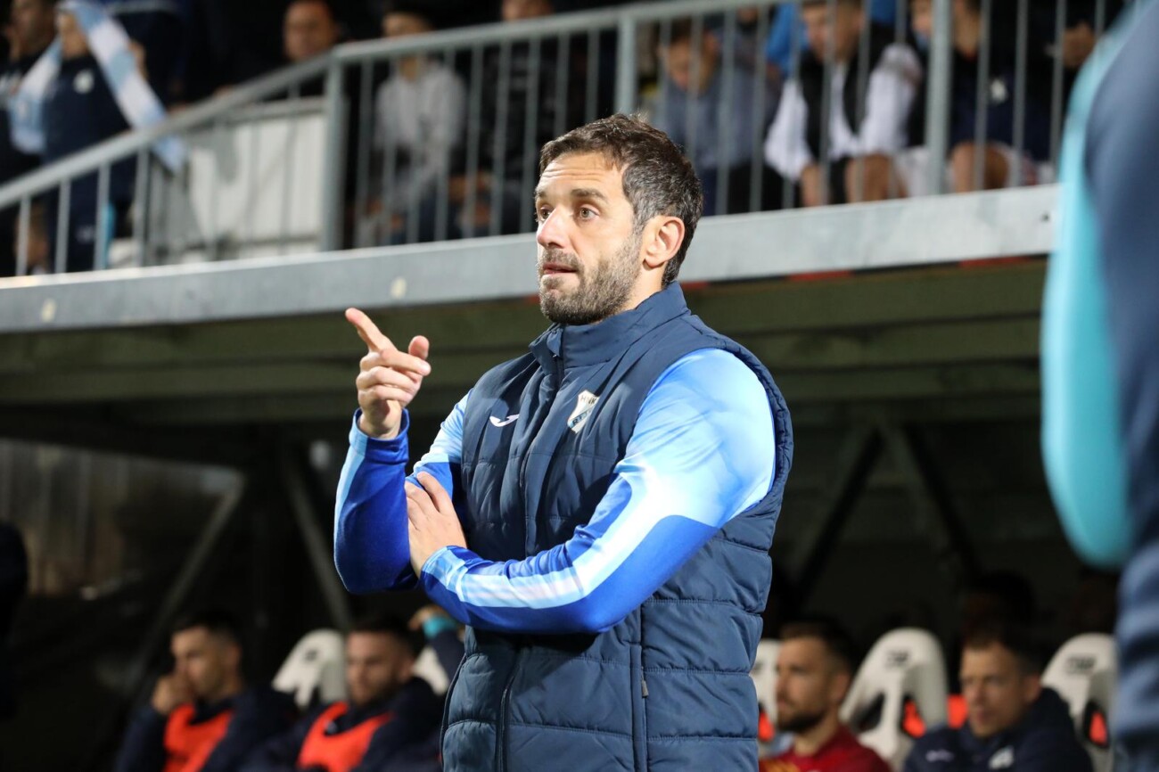 Rijeka: Rijeka i Hajduk sastali se u 8. kolu SuperSport HNL-a Rijeka: Rijeka i Hajduk sastali se u 8. kolu SuperSport HNL-a