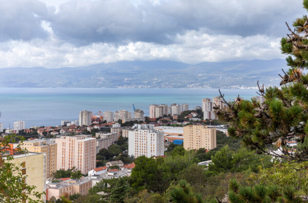 Ilustrativna rijeka panorama-39