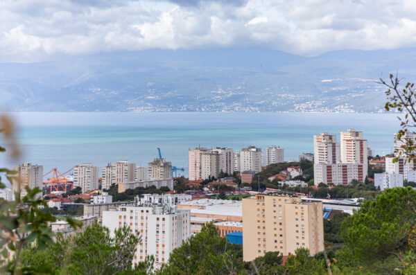 Ilustrativna rijeka panorama-41