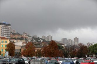 Rijeka: Kišni dan u centru grada Rijeka: Kišni dan u centru grada