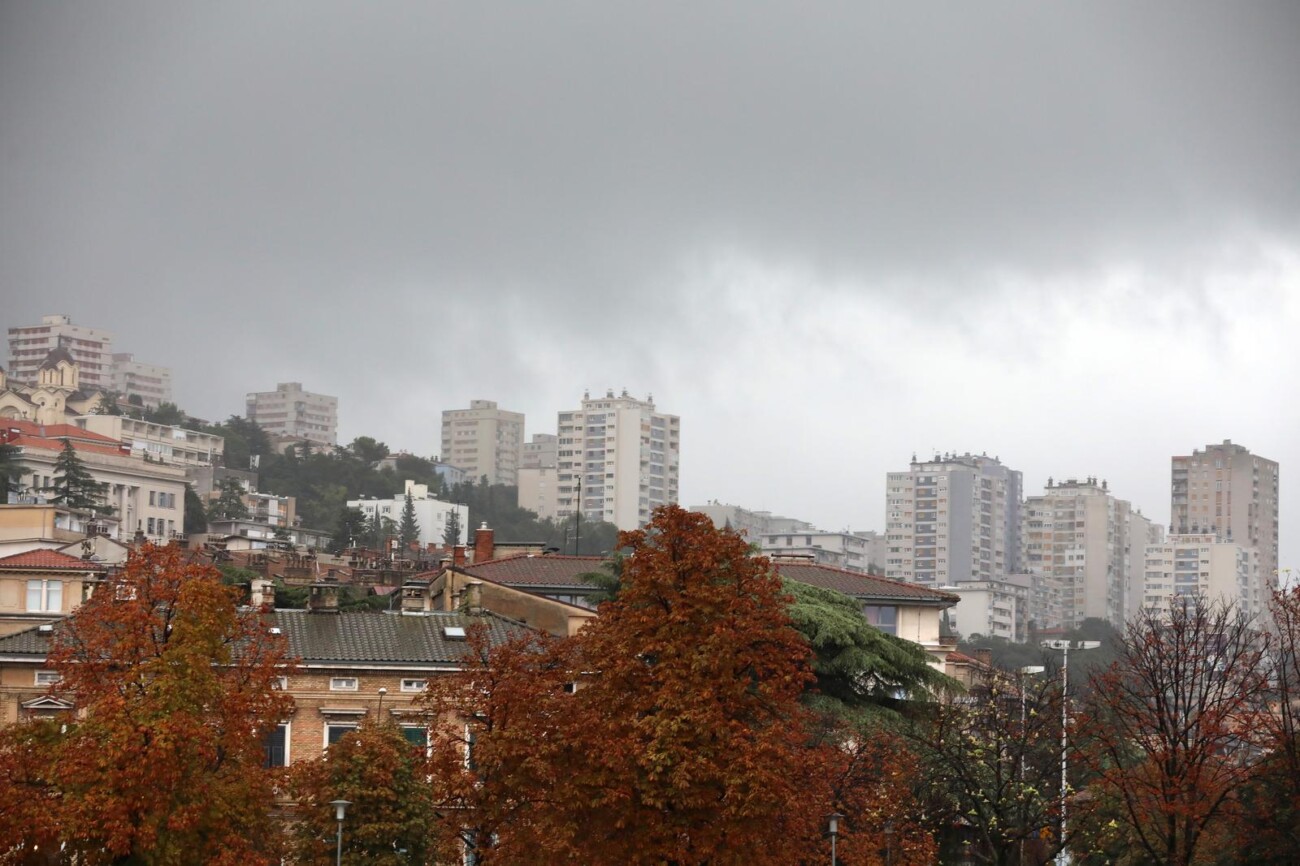 Rijeka: Kišni dan u centru grada Rijeka: Kišni dan u centru grada