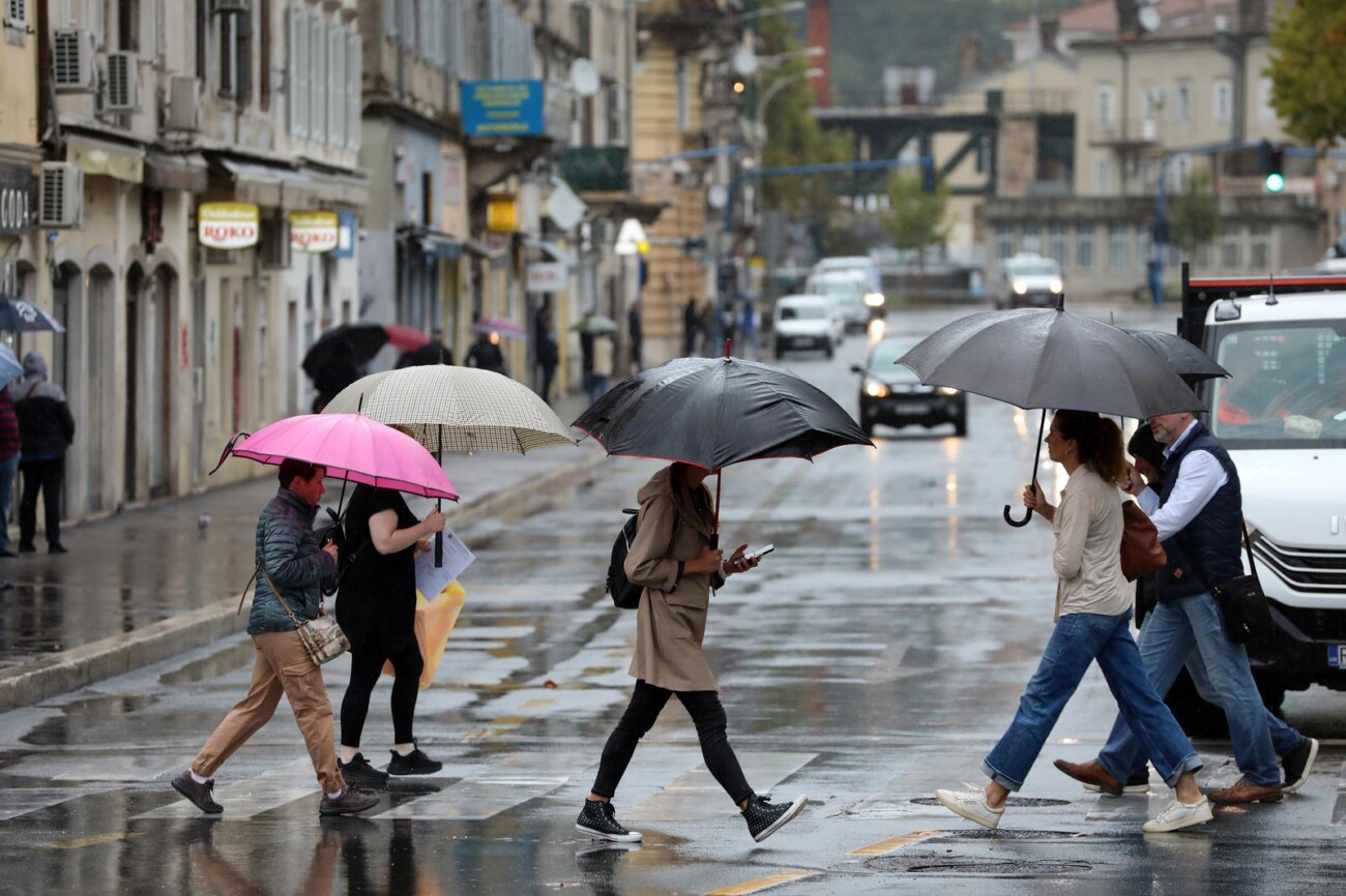 Rijeka: Kišni dan u centru grada Rijeka: Kišni dan u centru grada
