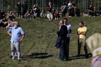 Zajednička dženaza za žrtve poplava u Jablanici Zajednička dženaza za žrtve poplava u Jablanici