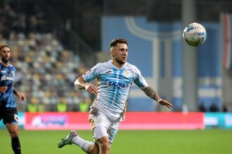 Rijeka: Rijeka i Varaždin susreli se u 11 kolu SuperSport HNL-a Rijeka: Rijeka i Varaždin susreli se u 11 kolu SuperSport HNL-a