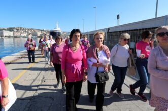 Rijeka: Javnozdravstvena akcija “Ružičasti lukobran – Hodajmo protiv raka dojke” Rijeka: Javnozdravstvena akcija “Ružičasti lukobran – Hodajmo protiv raka dojke”