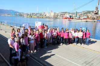 Rijeka: Javnozdravstvena akcija “Ružičasti lukobran – Hodajmo protiv raka dojke” Rijeka: Javnozdravstvena akcija “Ružičasti lukobran – Hodajmo protiv raka dojke”