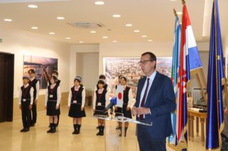 Prijem-za-delegaciju-EU-Japan-Fest-a-i-članove-zbora-San-in-Junior-Chorus-Little-Phoenix-10 Prijem-za-delegaciju-EU-Japan-Fest-a-i-članove-zbora-San-in-Junior-Chorus-Little-Phoenix-10