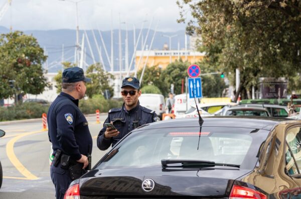 Riva policija ilustrativna (31 of 1)