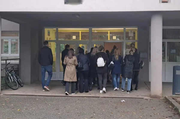 roditelji učenik škola rtl