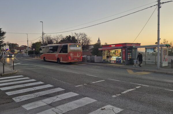 viškovo autobus robi