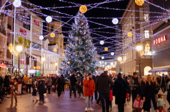 Advent Rijeka paljenje lampica-12