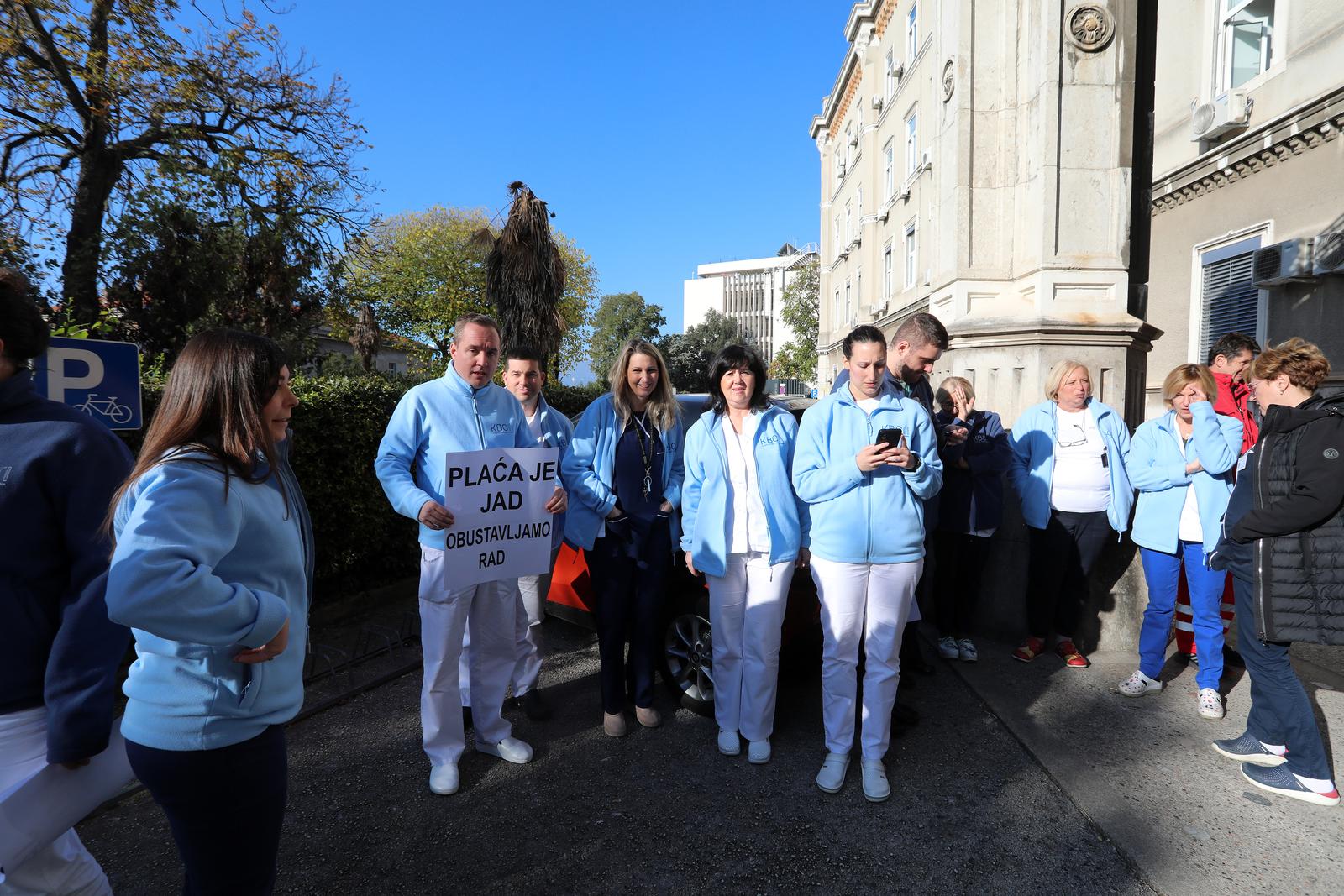Rijeka: Štrajk medicinskih djelatnika u KBC-u Rijeka Rijeka: Štrajk medicinskih djelatnika u KBC-u Rijeka
